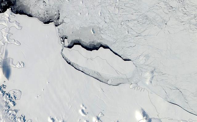 20200101_TheSatelliteImagesThatShowaDecadeofClimateChange_04_LarsenCIceShelf_02