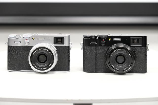 200204fujix100v_06