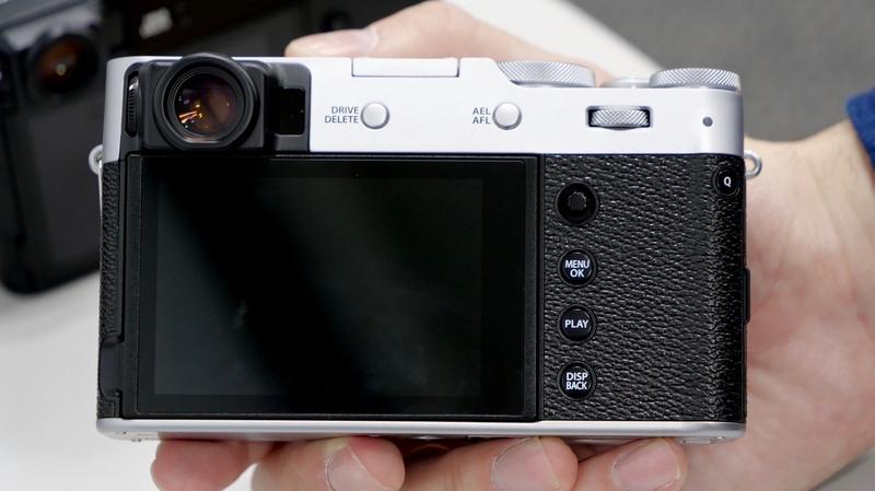富士フイルム「X100V」、別人のような新デザインでした | ギズモード