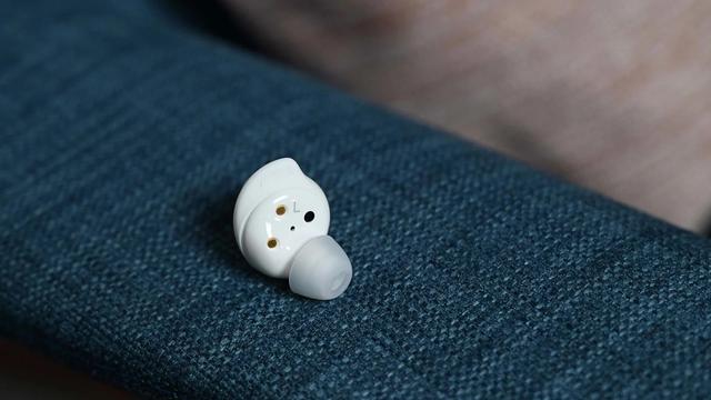 200212_galaxy_buds_plus_2