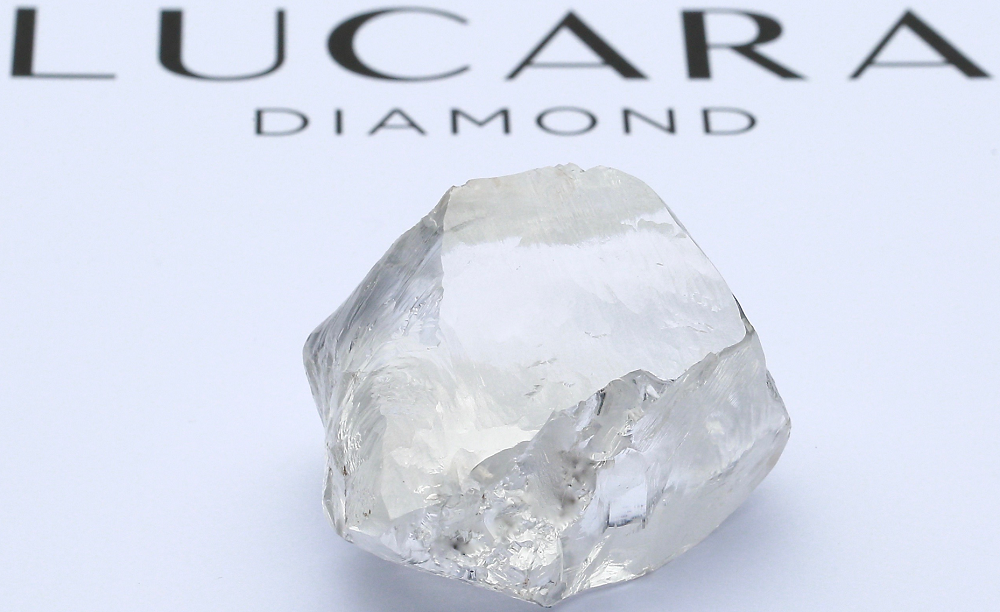 史上2番目の原石、最高値のダイヤに続き、549カラットのダイヤモンド発見。女性CEO連続快挙