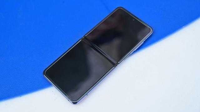 200226zflip03