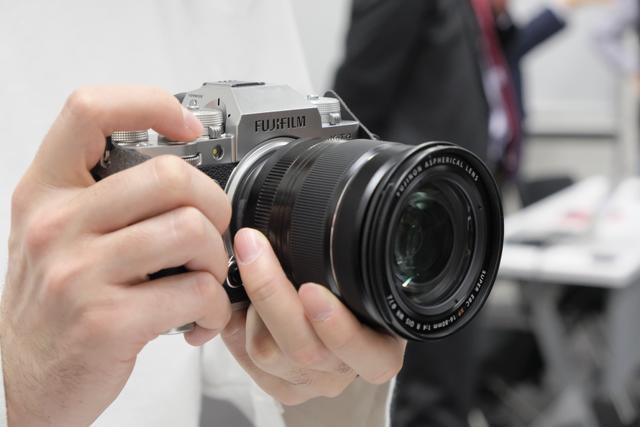 200227fujixt4_04