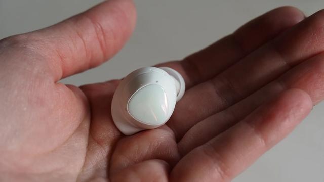 200228galaxybuds-s-4