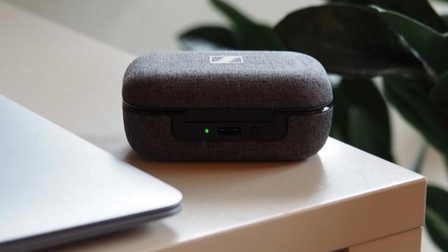 20200314_sennheiser3