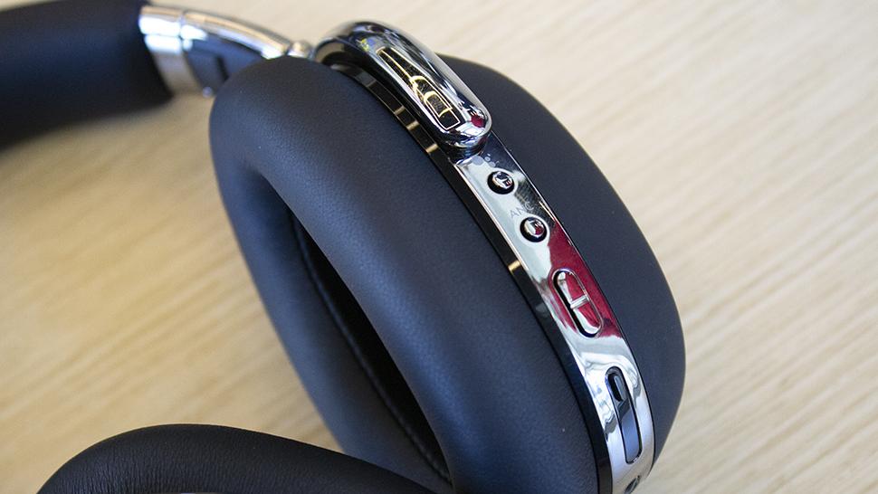 モンブランの高級スマートヘッドホン｣ファーストルック：選ばれし者へ