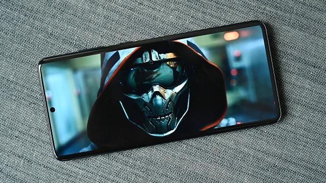 20200324GalaxyS20Plus_display