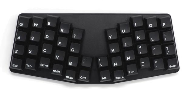 小さい｣｢メカニカル｣｢エルゴノミクス｣3大欲求が詰まったキーボード 