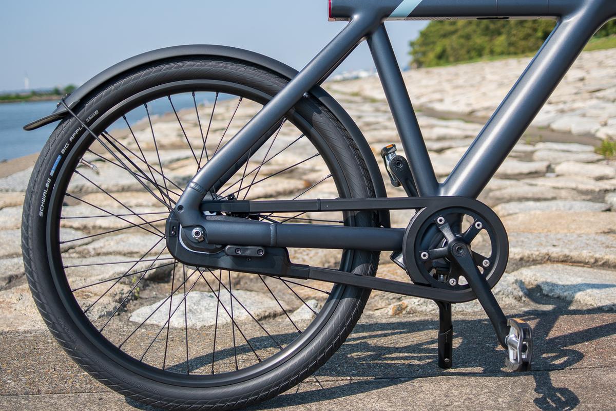 VanMoof X3レビュー：あまりに快適、独創的。世界初の「オートマ電 