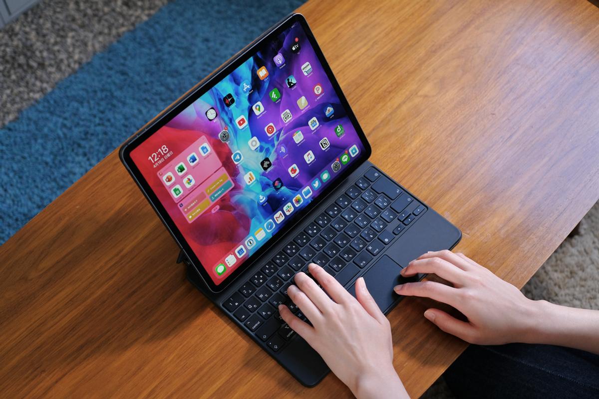 iPad Pro用「Magic Keyboard」ハンズオン：お仕事デバイスに進化する 