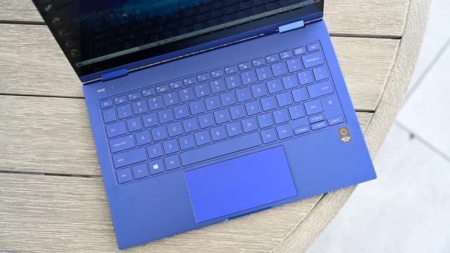 200506_galaxybookflex8