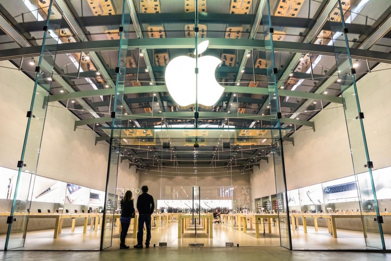 Apple、アメリカで直営店25店舗以上を再オープンへ