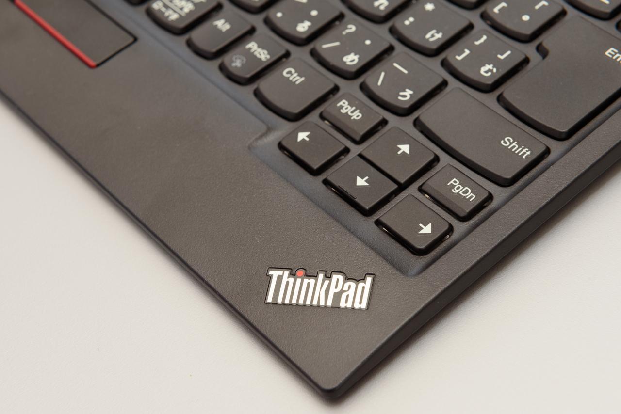 モバイルキーボードのゴール：ThinkPad トラックポイント キーボード