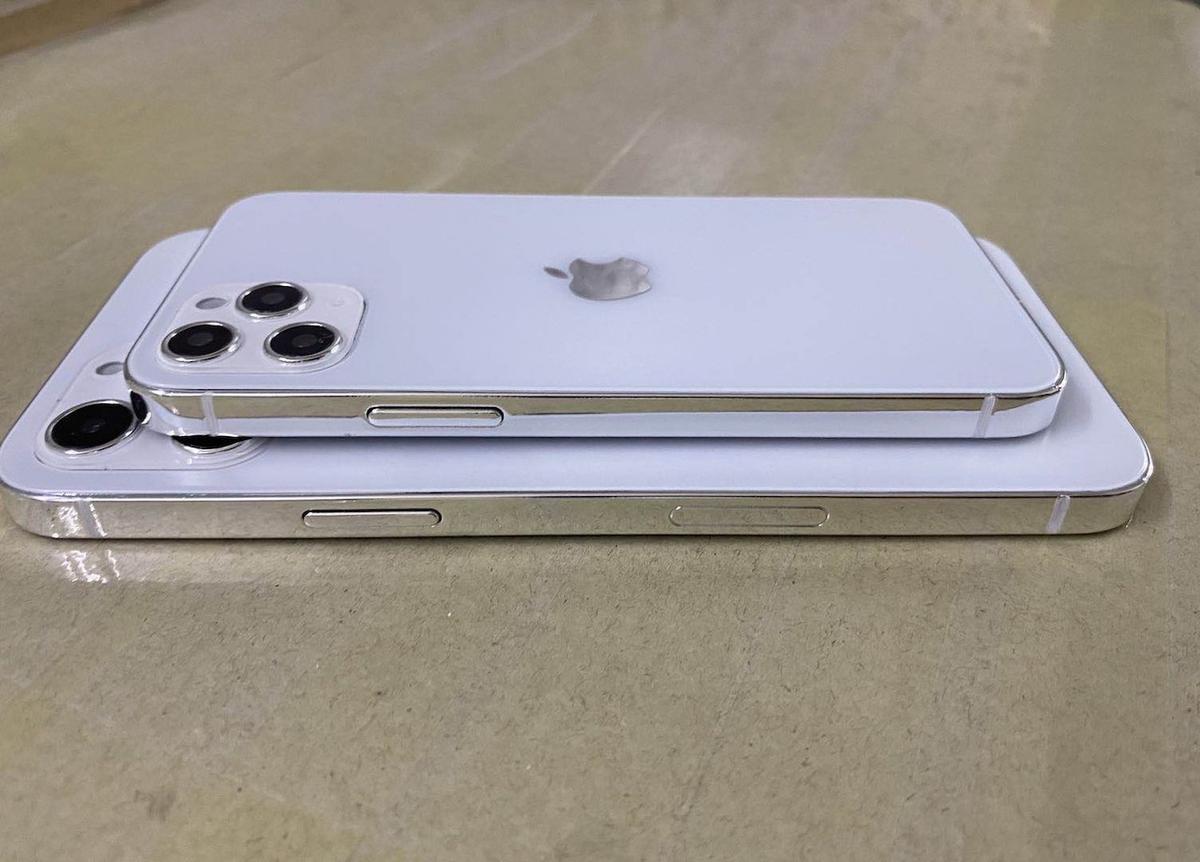 やっぱiPhone 4風になるの？ 新型iPhone、ダミーユニットのリーク画像