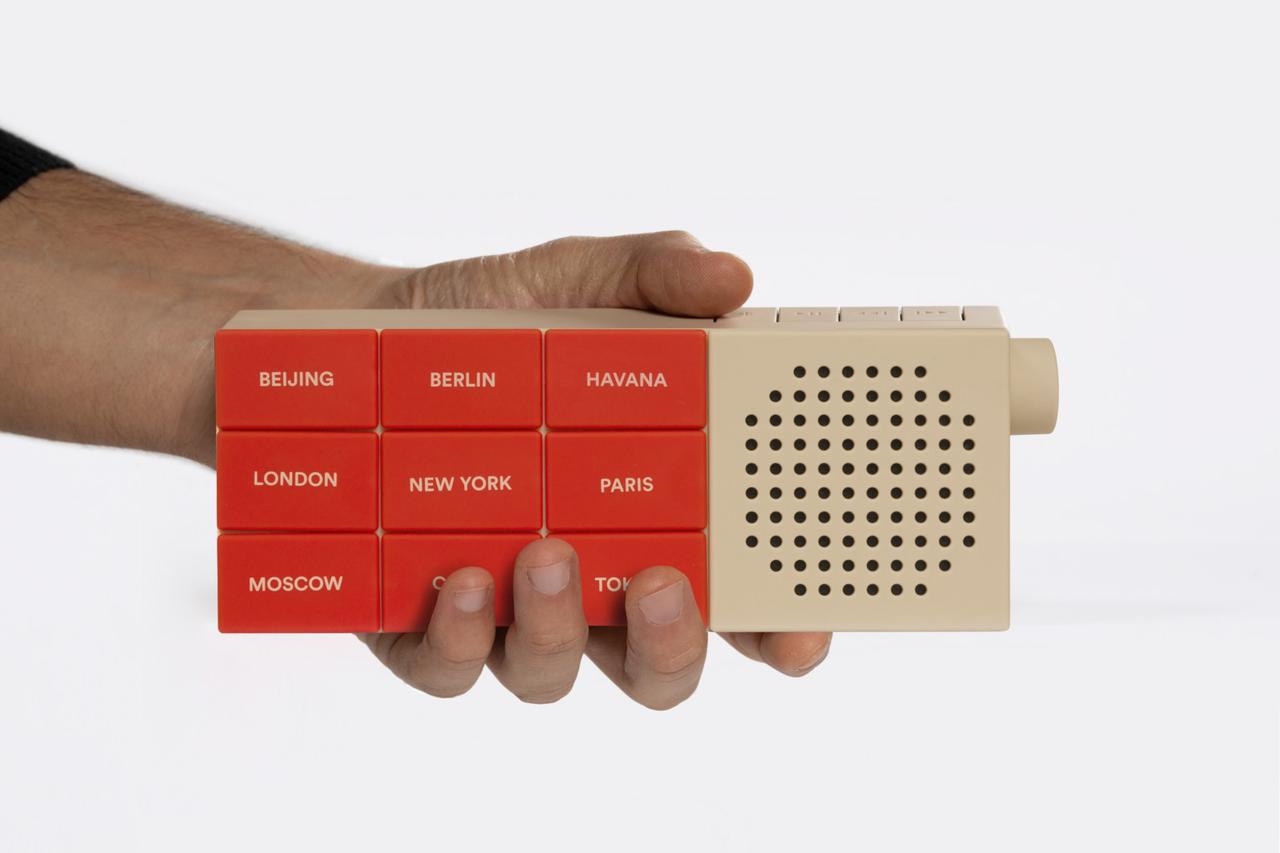 交換式ボタンで海外のラジオが聞ける｢The CityRadio｣