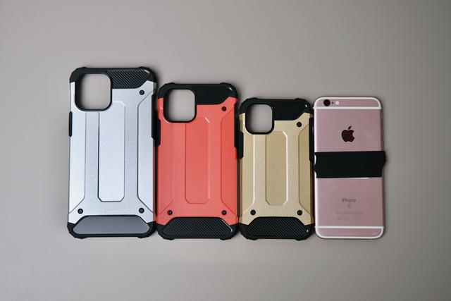 20200714_iphone_cases0000