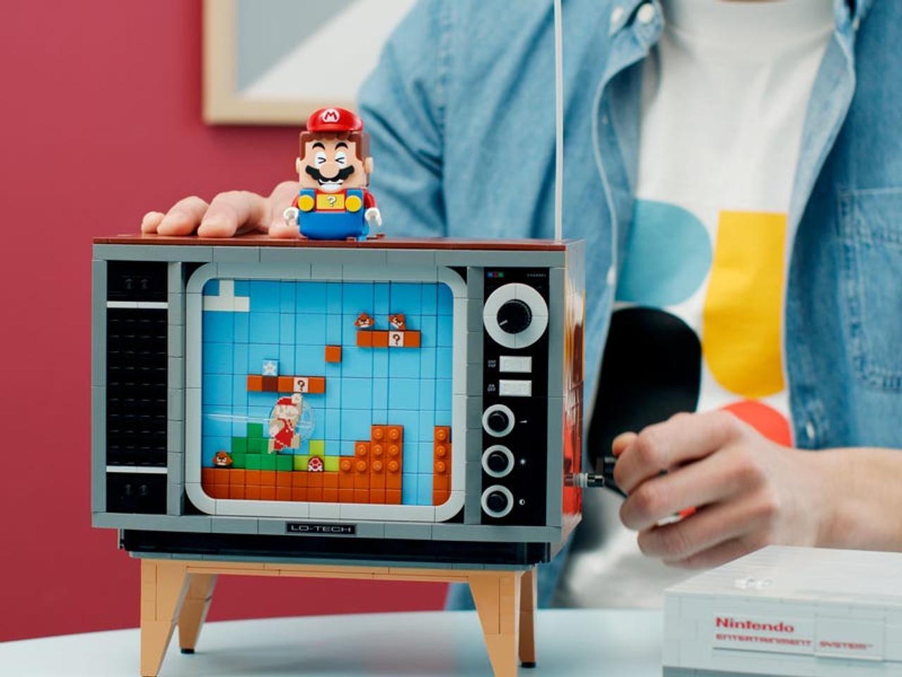 正式発表されたレゴ版NES、クランク回すのめっちゃ楽しそう！