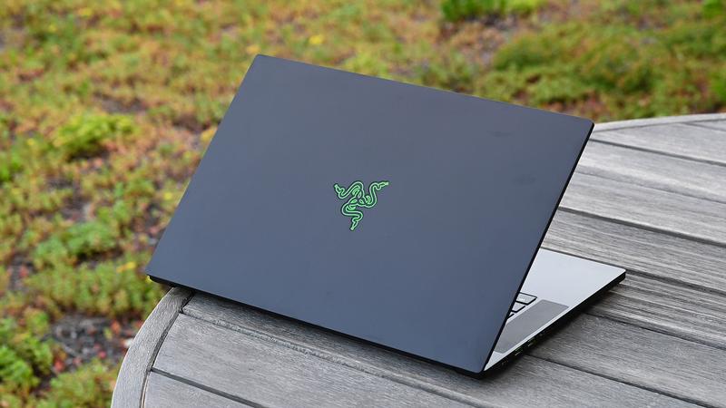 Mac Razorblade これはゲーマー向けのMacBook Proだ:Razer Blade 15 Advanced | ギズモード・ジャパン