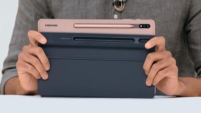 200805GalaxyTABS7-03