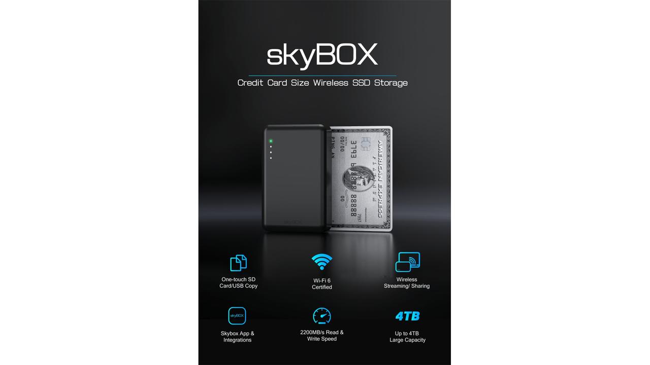 どこでもデータの高速バックアップ。最大4TBのカードサイズ無線SSD｢skyBOX｣