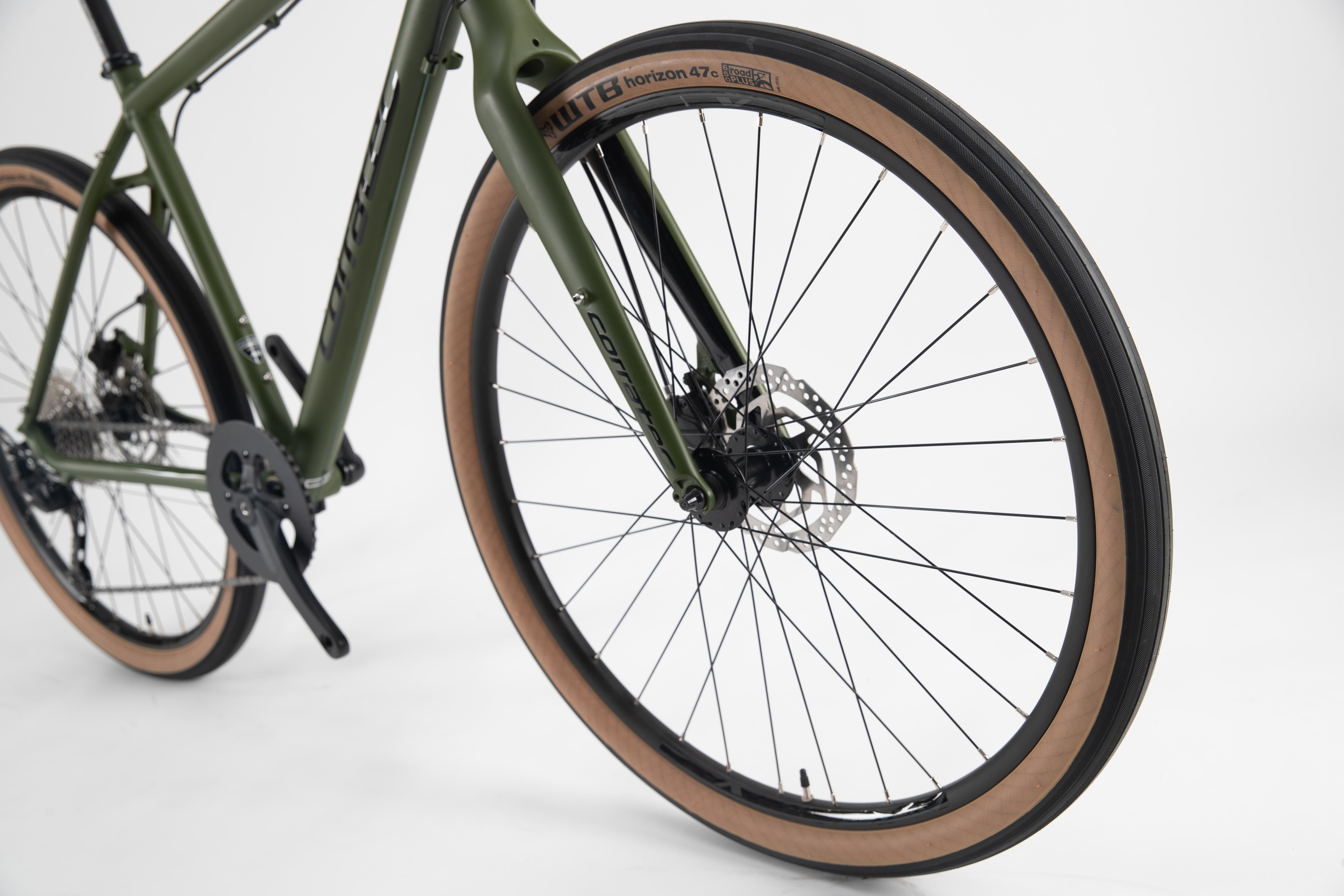 【即乘】送料無料 corratec 油圧式ディスクブレークロスバイク SHAPE 即乘】送料無料 corratec 油圧式ディスクブレークロスバイク SHAPE