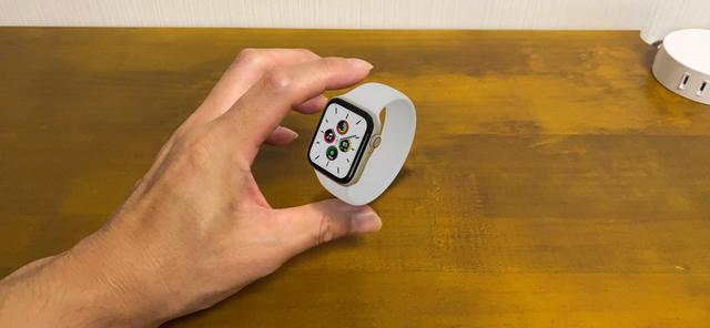 Apple Watch SEのAR画像