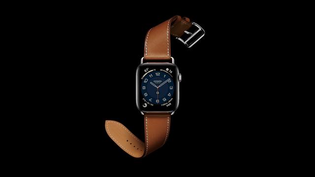Apple Watch Series 6、エルメスバンドの画像