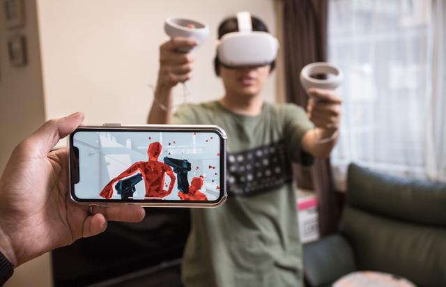 Oculus Quest 2の視界をスマホにミラーリング