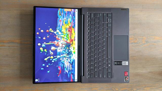 Lenovo-IdeaPad-Slim-7-e