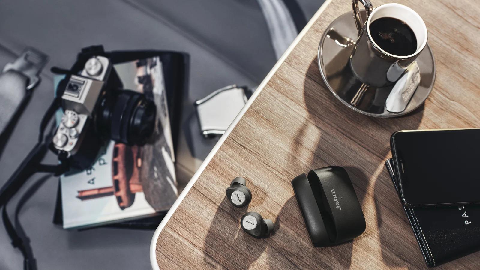 Jabraの新イヤホン「Elite 85t」はノイキャン対応。え、75tにも