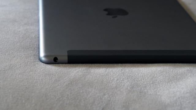 20200929iPad8thGen4