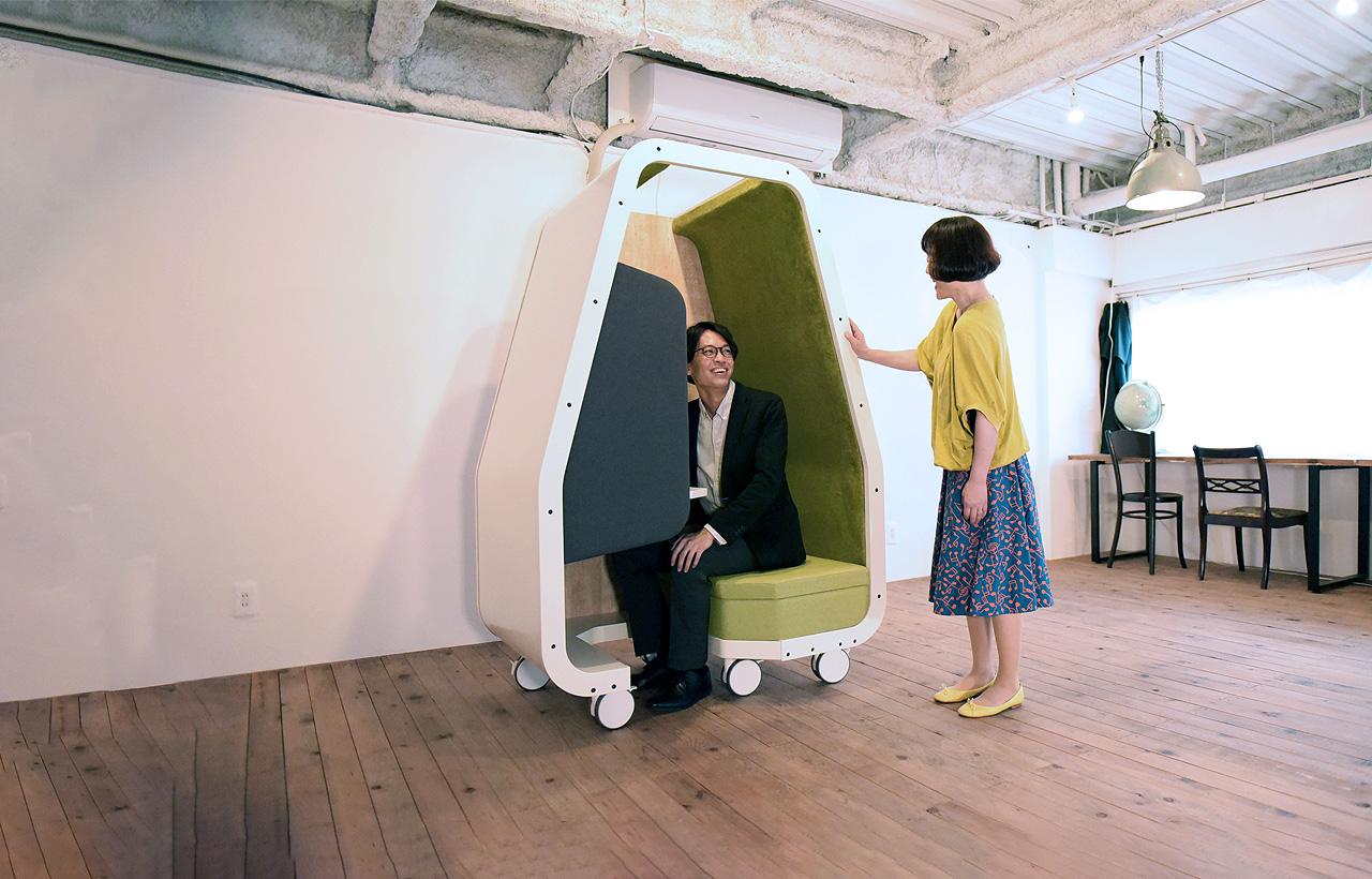 201002_cbooth2.jpg?w=1280&h=