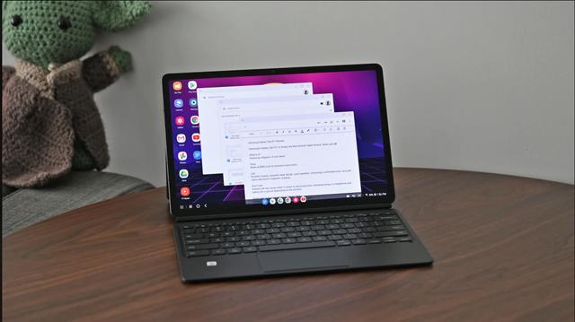 201008GalaxyTabS7Plus5