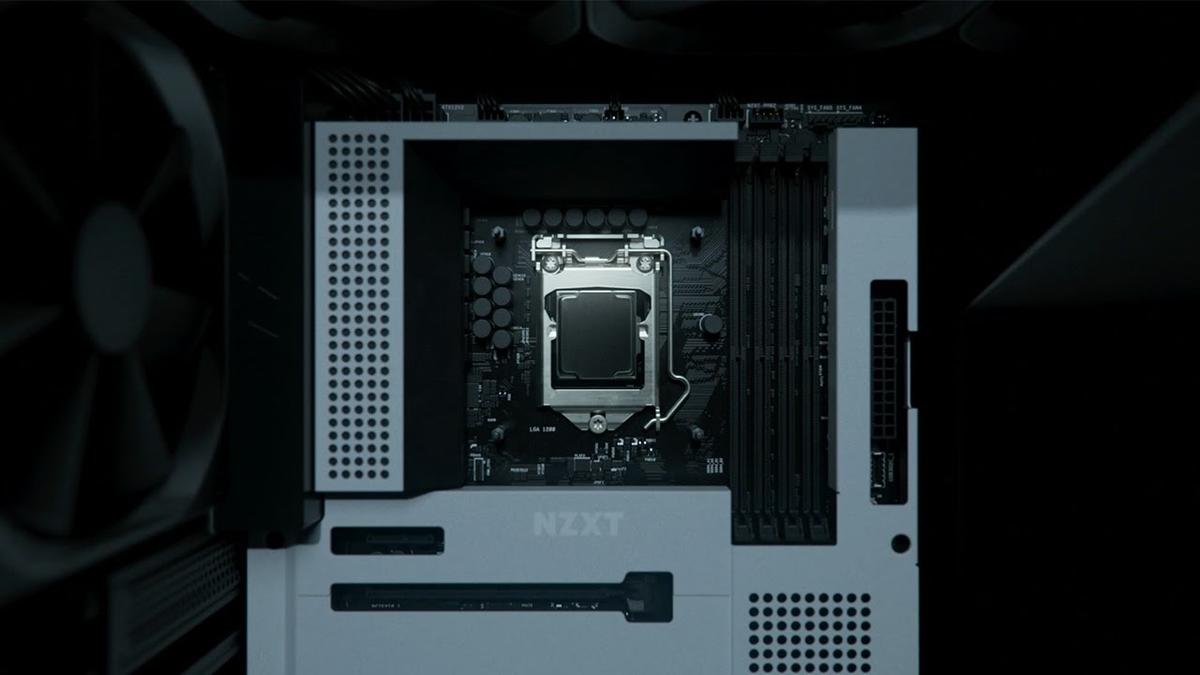 このままむき出しで使いたい超かっこいいマザーボード「N7 Z490 