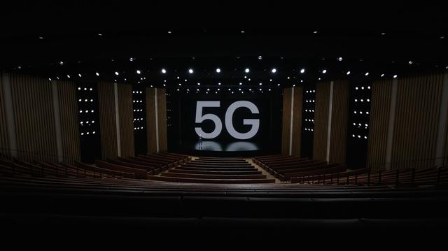 5Gについてプレゼンする画像