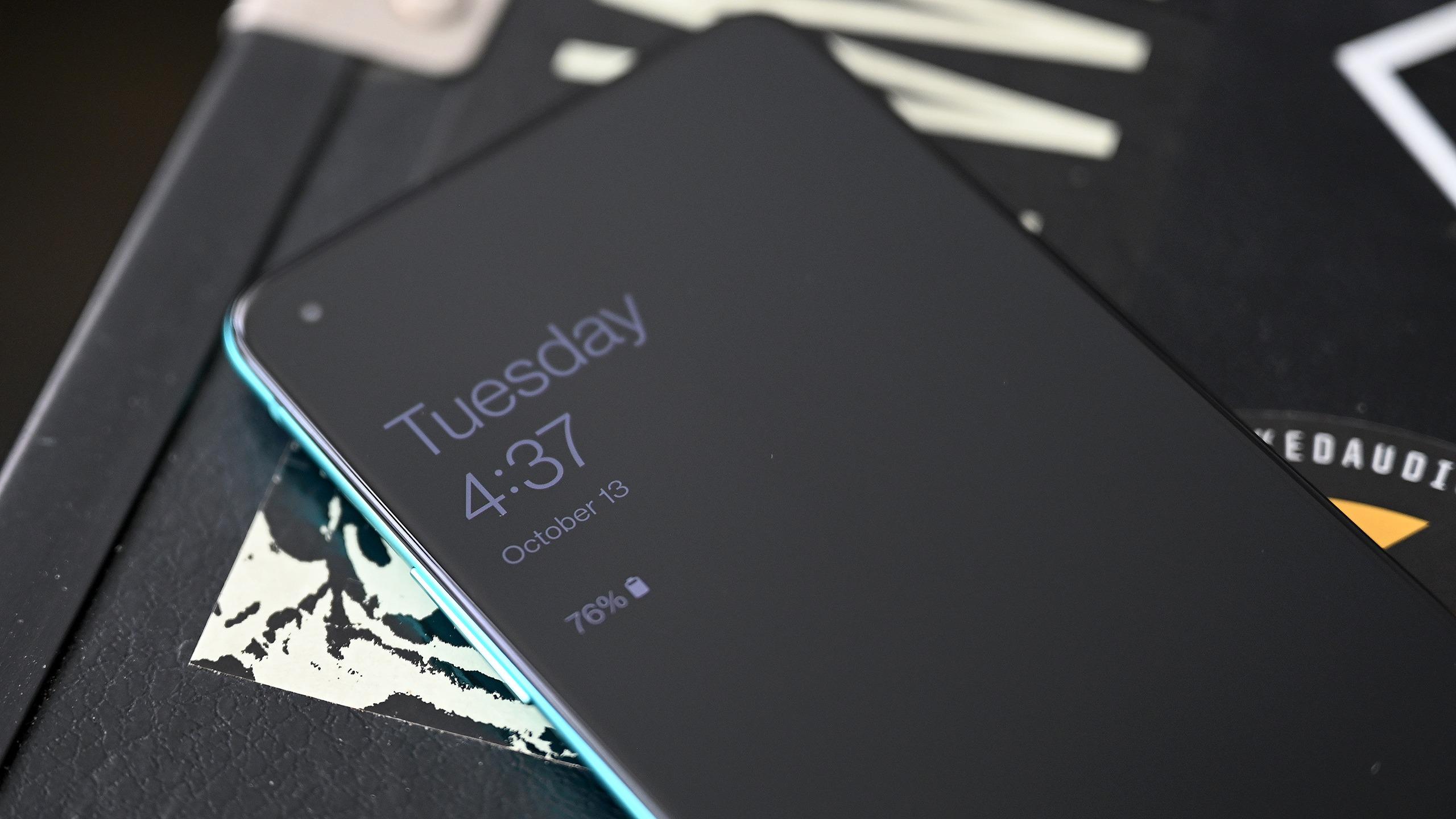 OnePlus 8Tレビュー：間違いない1台。でもちょっと物足りなさも