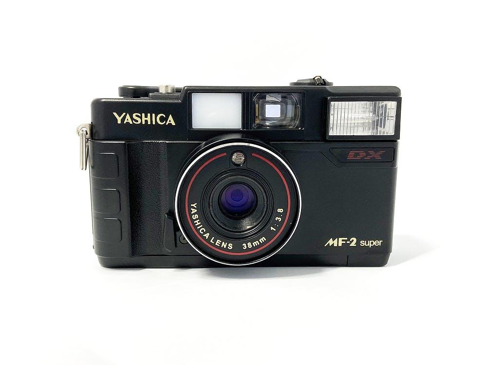 かわいい！　操作が楽しいマニュアルカメラ！　yashica