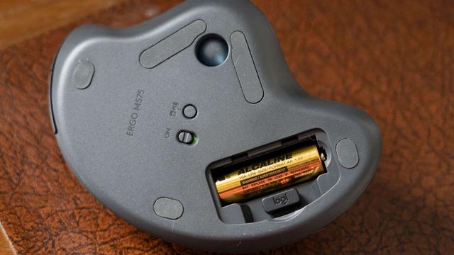 201030_logicoolm575rev3