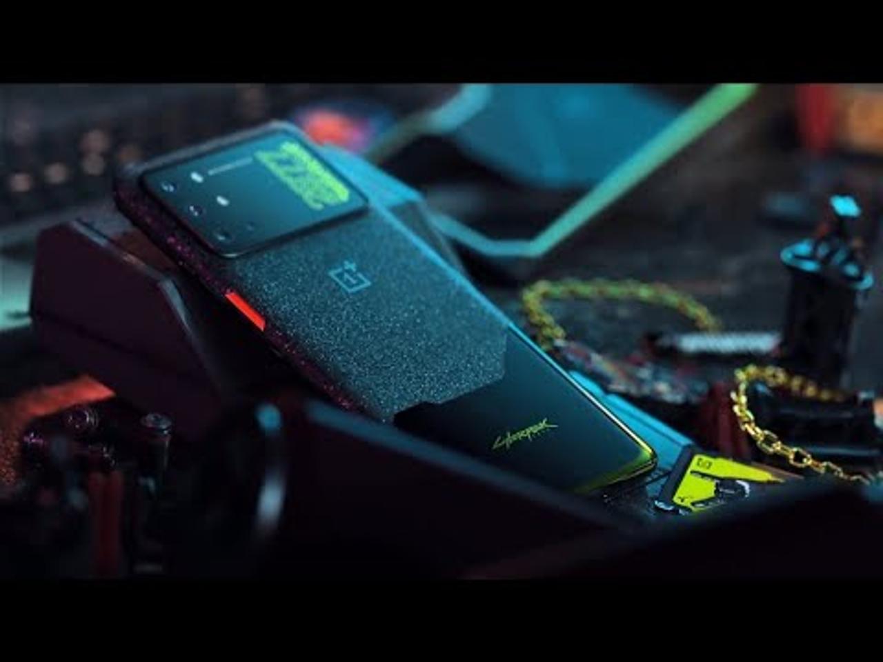 うっとりするほどかっこいい...。『サイバーパンク2077』コラボのスマートフォン