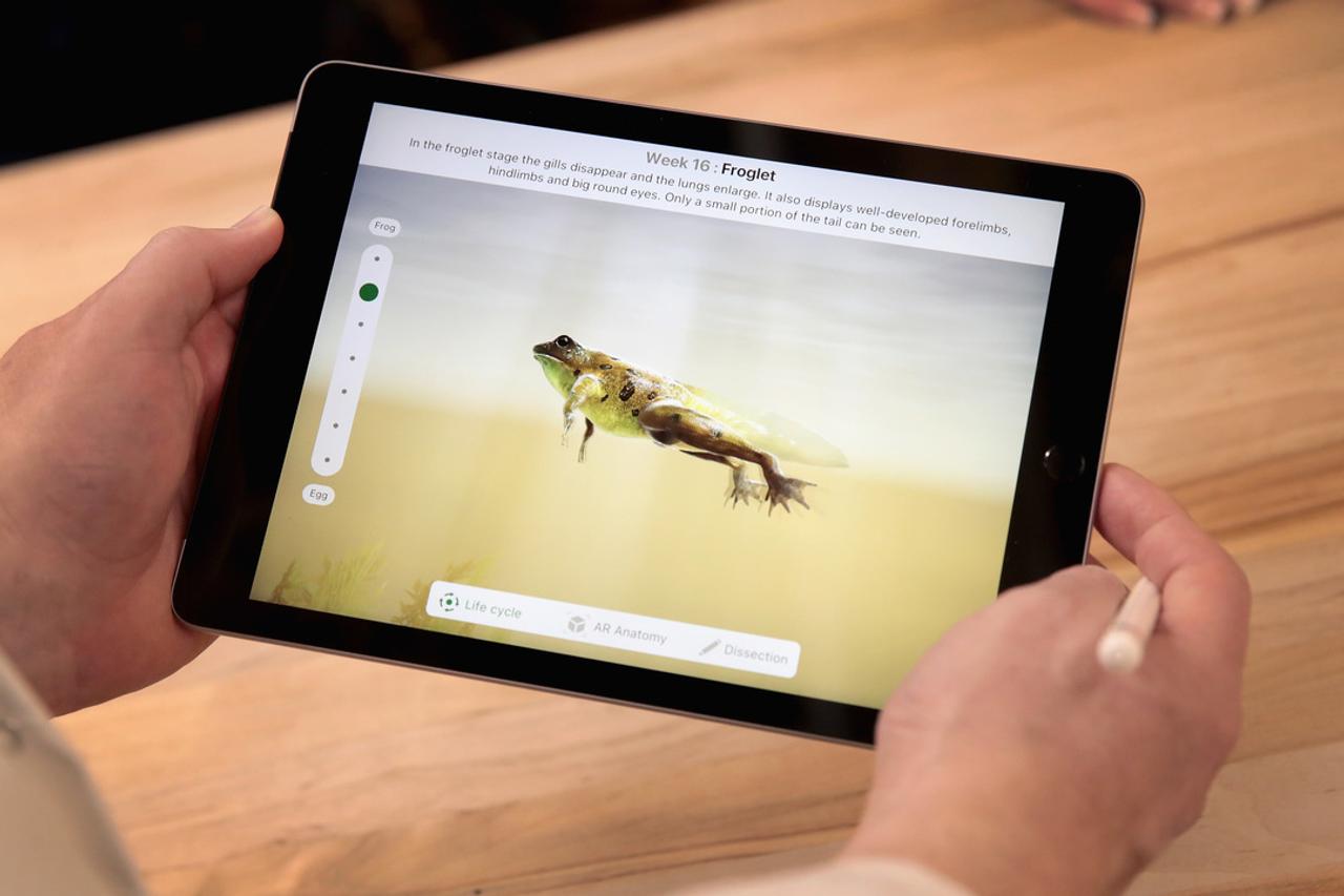 2022年に折りたたみiPhoneが登場し、iPad miniが消える…？