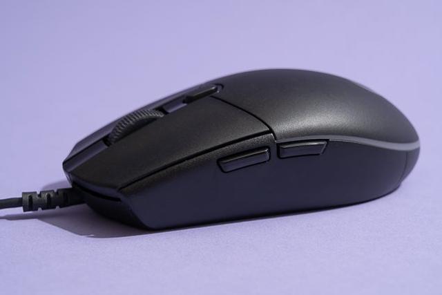 20201115gamingmouse-LogicoolG203_4