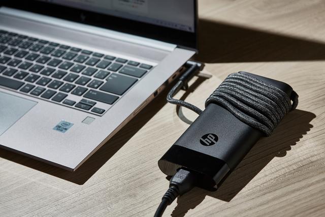 新品同様 HP ZBook Create G7 オフィス付 ゲーミング ワーク2 新品同様 HP ZBook Create G7 オフィス付 ゲーミング ワーク2