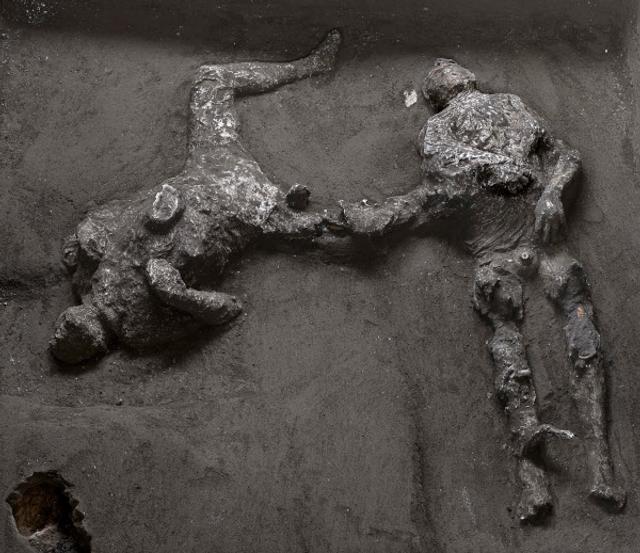 201126pompeii