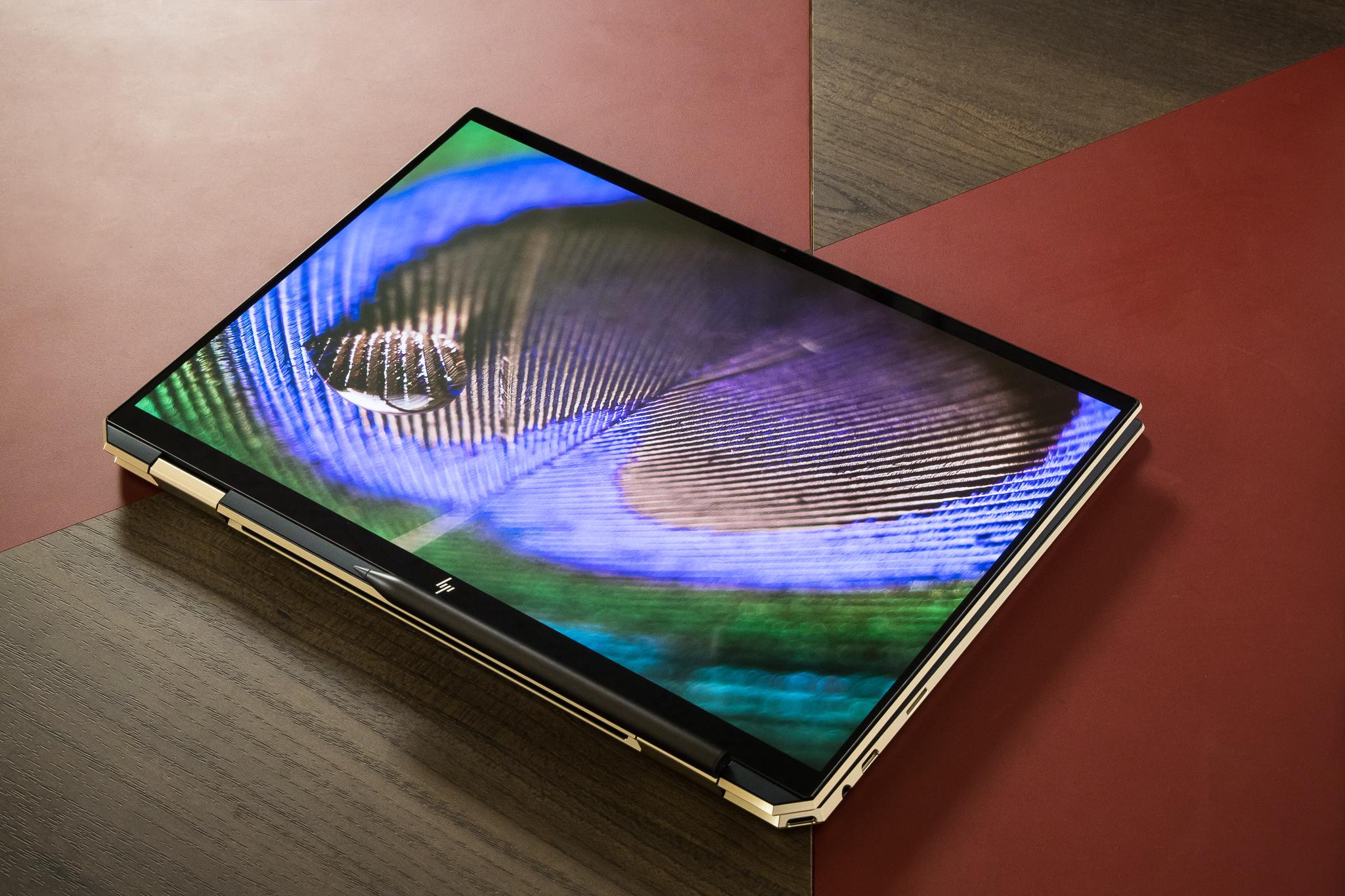 リモートワークを1台で完結できる、ノートPCの理想形「HP Spectre x360