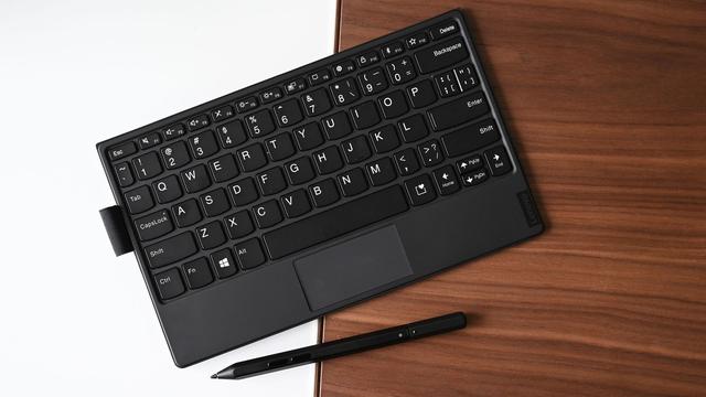201210_thinkpadx1foldrev9