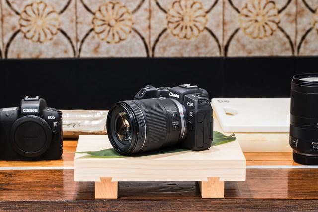 20201222gizmodo_canon_6U9A8004