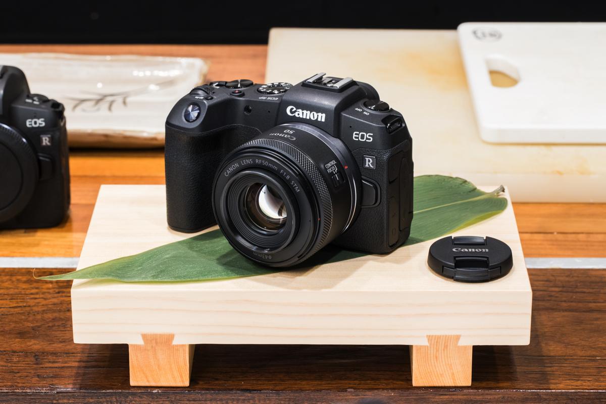 Canon EOS RP & RF50mm F1.8 STMレンズセット - デジタルカメラ