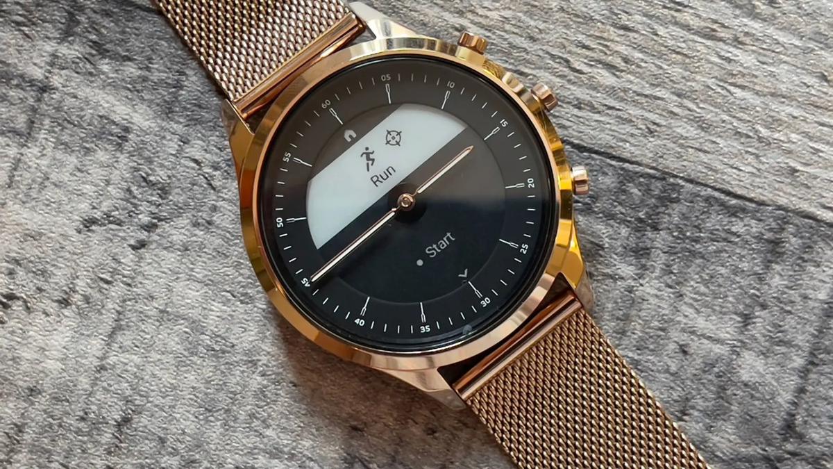 文字盤つきスマートウォッチってけっこうイケてる：スカーゲン Jorn 