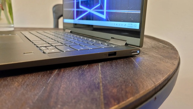 20210218yoga7i_c