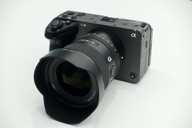 ソニー「FX3」ってどうなの? 動画のプロに聞いたらちょっとドライ ソニー「FX3」ってどうなの? 動画のプロに聞いたらちょっとドライ